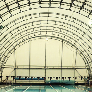 archi-acciaio-piscina